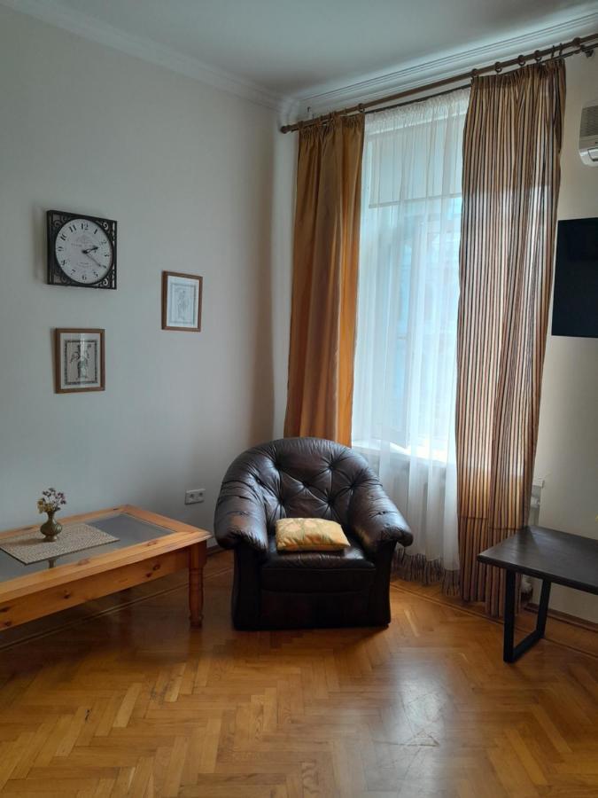 Apartment On Hretska 26/28 敖德萨 外观 照片